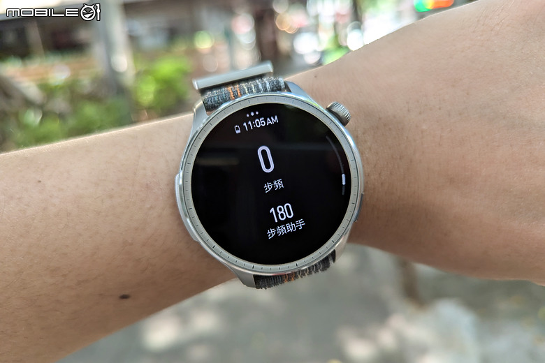 華米 Amazfit Balance 智慧手錶|健康運動偵測齊備 首搭 AI 語音助理!