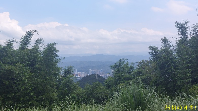 [2024 台北大縱走第四段] 風櫃口 → 大湖公園捷運站｜梅花山、圓覺瀑布、大溝溪畔
