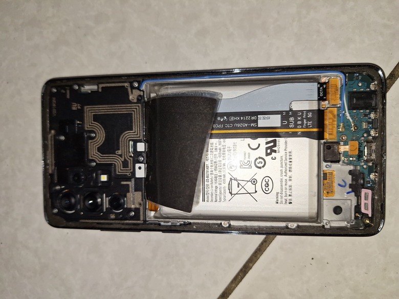 【問題】請教A52s無法充電