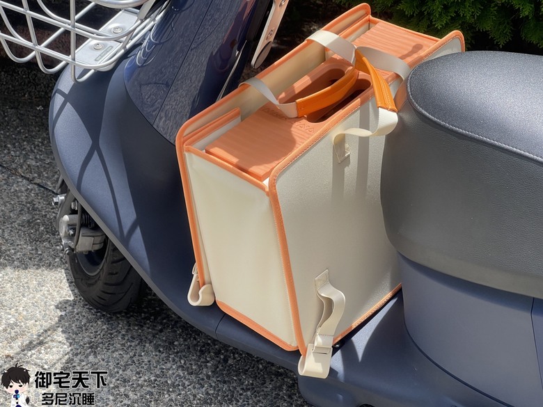 開箱|【OMIX 歐米斯】OMiCart 提袋手推車根本是移動百寶箱 - 露營手拉車的輕巧款之作,我出差拍片必帶新寵兒!一台多用隨你變