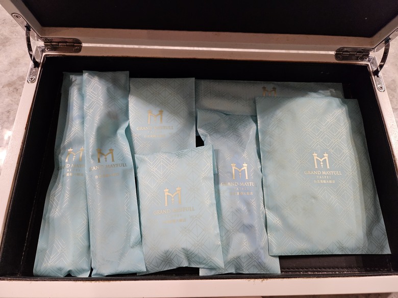 再訪美福大飯店 - 行政客房一泊二食住宿暨食記分享~