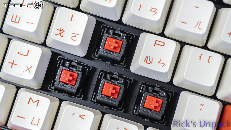 【開箱】原汁原味MX2A的櫻桃鍵盤 | CHERRY MX BOARD 2.0S WIRELESS MX2A