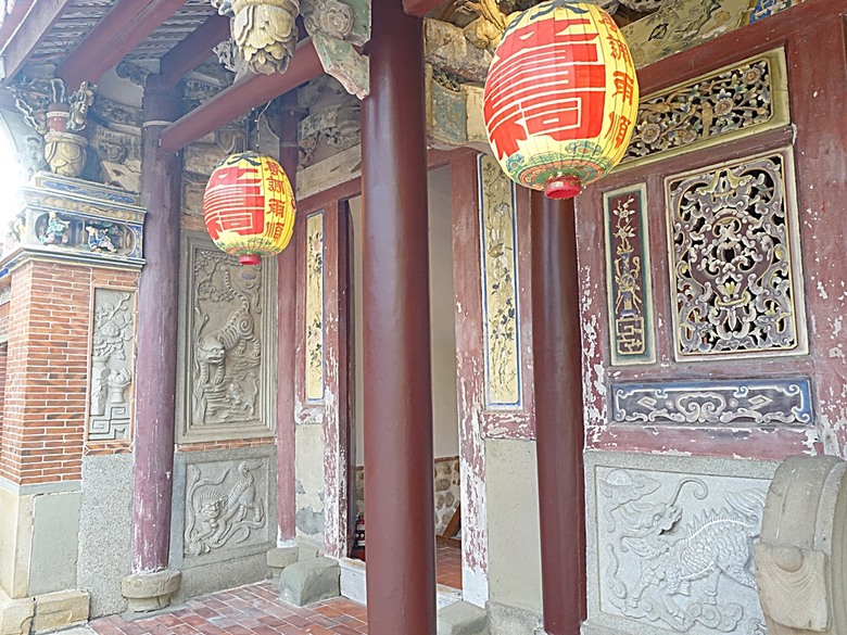 大甲鎮瀾宮與媽祖藝術文創館、大甲三寶文化館、林氏貞節坊、文昌祠、順天路老街與蔣公路夜市，外掛物超所值的棒壽司餐廳與福棧旅宿 — 全臺最難攻之大甲市街黃昏散策