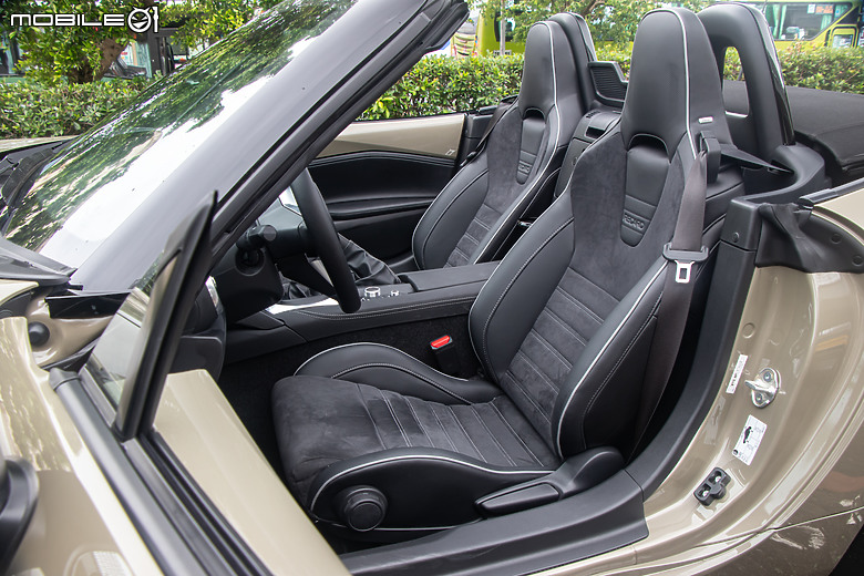 Mazda MX-5 RS 小改款試駕｜科技掛帥下的一股清流！