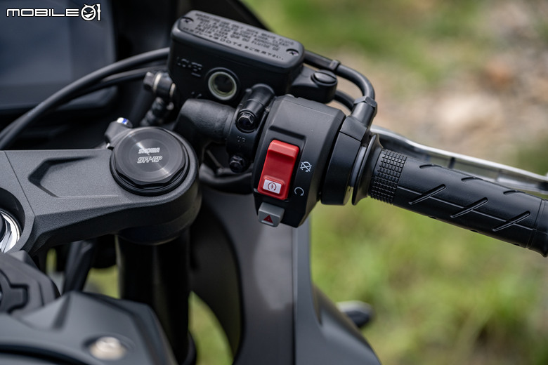 HONDA CB650R、CBR650 E-Clutch 試駕｜想熄火都難！打破操作藩籬，普及騎乘樂趣！