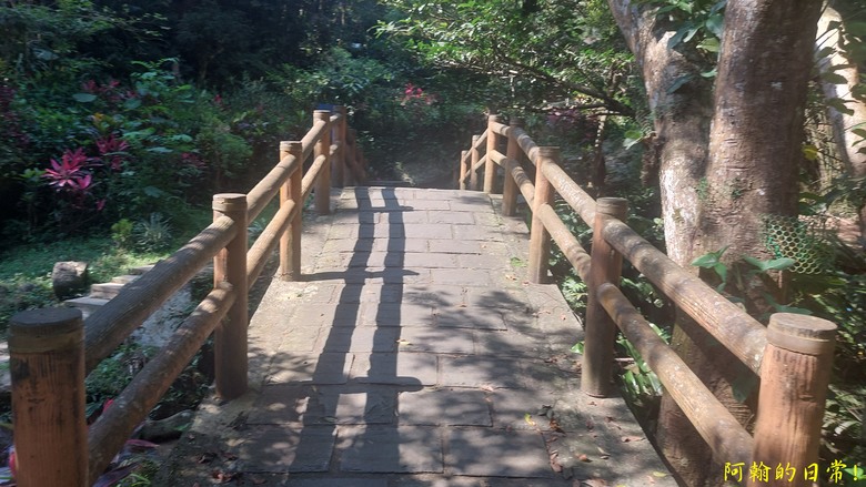 [2024 台北大縱走第四段] 風櫃口 → 大湖公園捷運站｜梅花山、圓覺瀑布、大溝溪畔