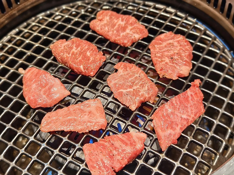 【京都武士與忍者博物館】+ 【黑樓燒肉】+【觀光特急「AONIYOSHI」列車】