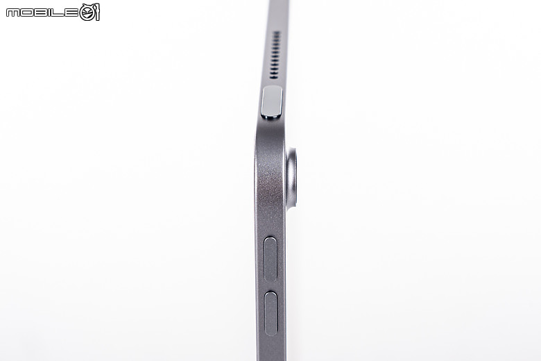 iPad Air M2 13吋長期體驗|「日常」使用的終極多工利器!