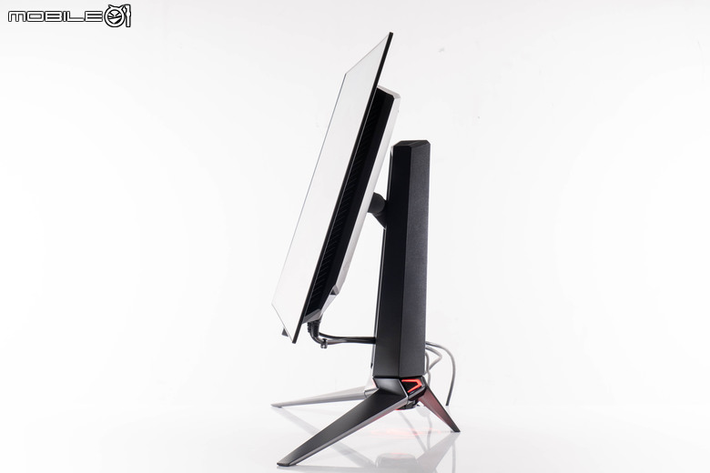 ROG SWIFT OLED PG32UCDP 電競螢幕實測 在 4K 高解析與 480 Hz 高反應自由切換的遊戲螢幕首選