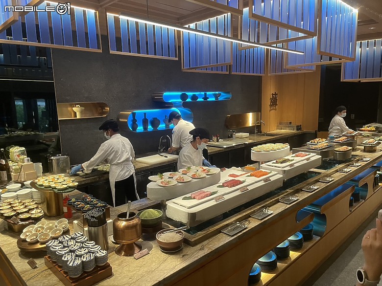 下集：台北人氣Buffet餐廳 (Nagomi vs 饗饗 vs 旭集 vs 島語) 全方位比較（下）：美食體驗與價值評估