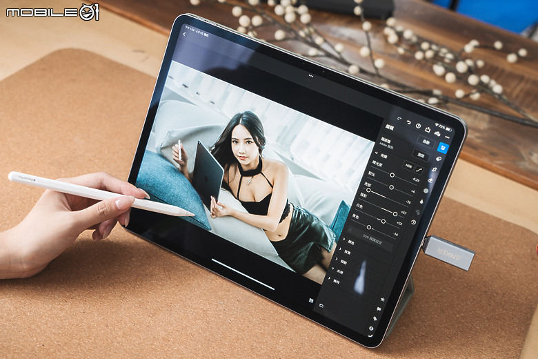 iPad Air M2 13吋長期體驗|「日常」使用的終極多工利器!