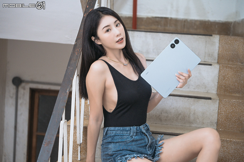 紅米Redmi Pad Pro測試|配件齊全、售價親民的多工之選!