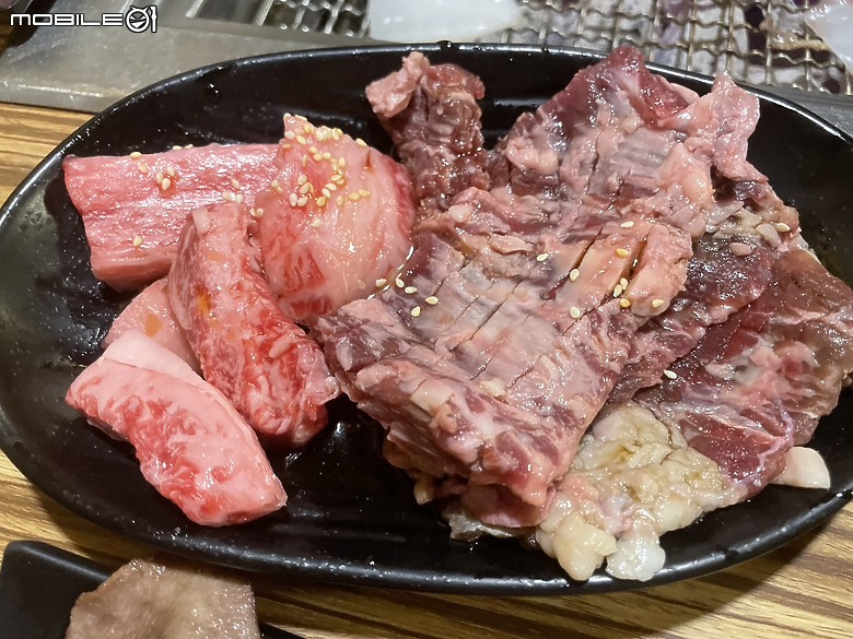 點我看大圖 炭火之韻 極致饗宴——木村堂平鎮店燒肉