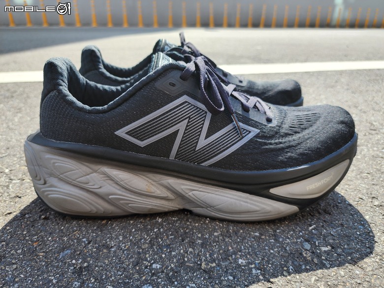 更好的More NewBalance More v5