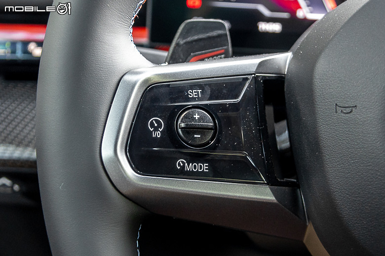 BMW i5 M60 xDrive 試駕｜豪華舒適依舊，更多了一身好功夫！