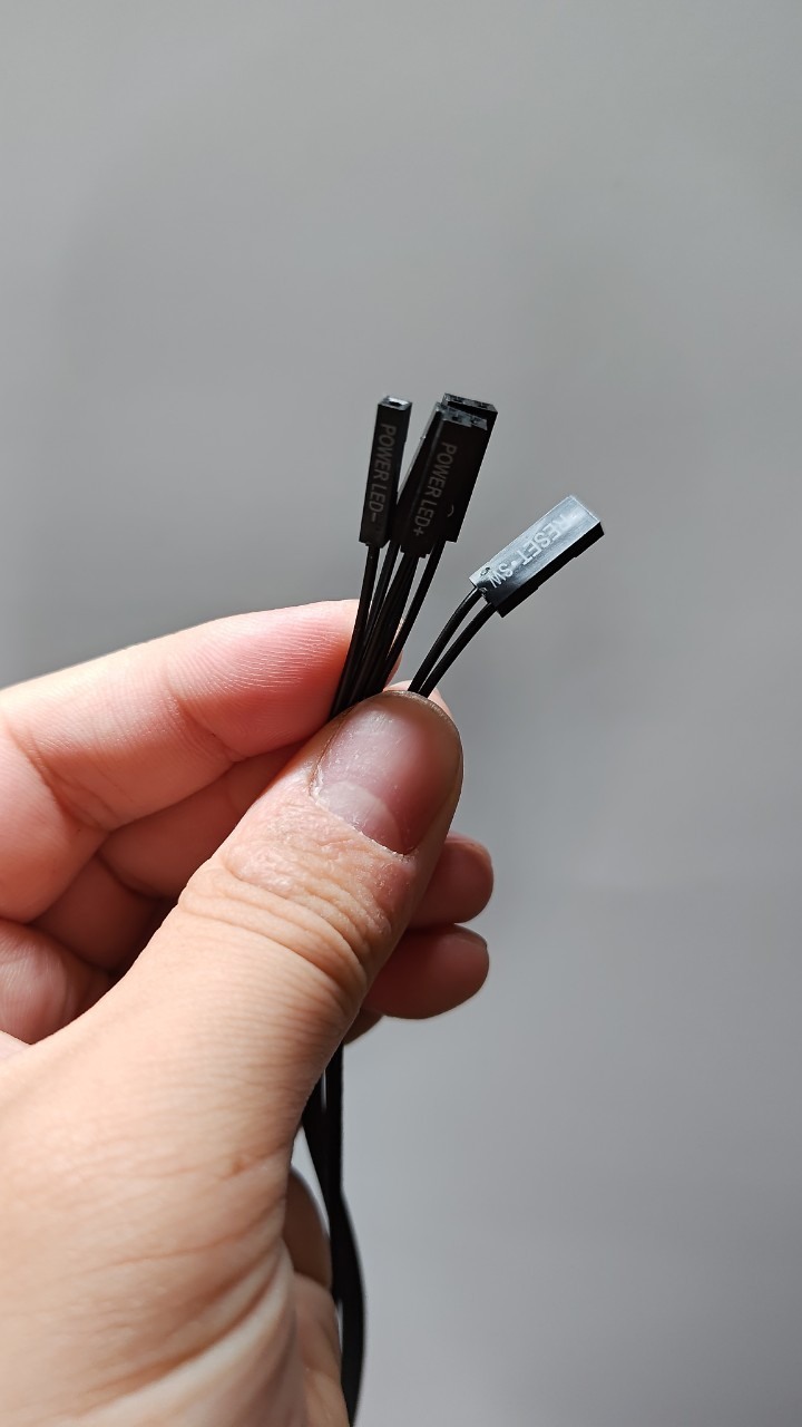 幫朋友舊電腦換新家！平民DK353開箱介紹！