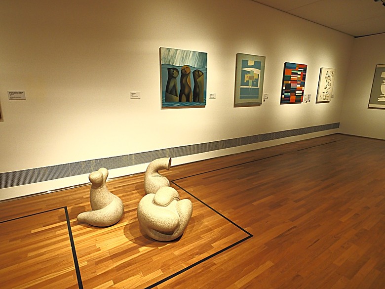 新加坡國家美術館 (National Gallery Singapore)、亞洲文明博物館 (Asian Civilisations Museum)、聖安德烈座堂 (St Andrew's Cathedral)、克拉碼頭 (Clarke Quay)、新加坡河遊船,還有發傳人肉骨茶 (Legendary Bak Kut Teh At South Bridge) — 赤道三國文化休閒行旅 之 新加坡篇 第二回 政府大廈 (City Hall)、新加坡河北岸與克拉碼頭 (Clarke Quay)