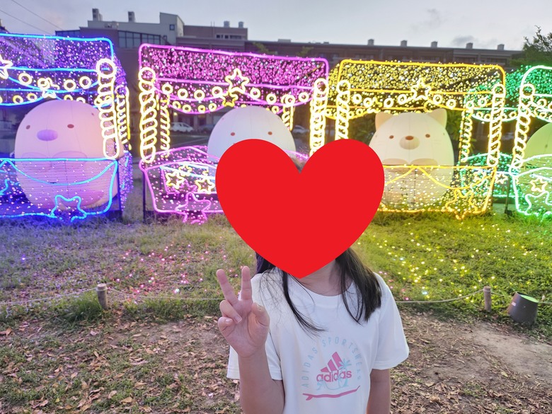 一日中部來回快閃 - Lalaport好熱鬧 / 早餐女王點心吃不完 /鹿港光影藝術節 (角落小夥伴好可愛)