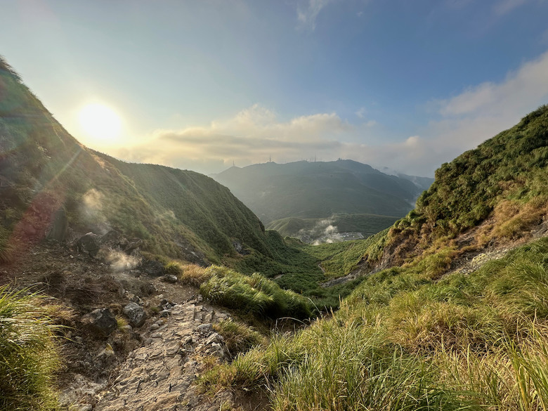親子健行步道推薦 – 台北七星山主峰
