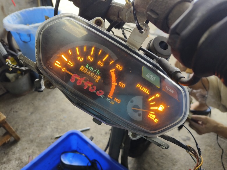 廖先生委託-31老豪邁(GY6引擎)大整理&全車LED化