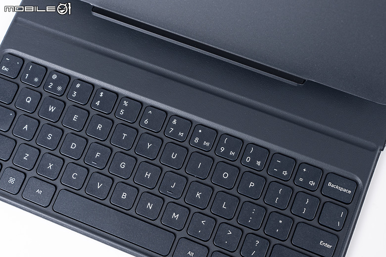 紅米Redmi Pad Pro測試|配件齊全、售價親民的多工之選!