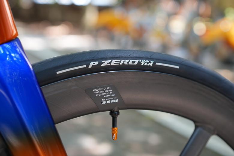 [開箱] 令我驚豔的NK1K後繼車款 CIPOLLINI RB1K AD.ONE