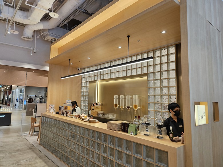 小朋友創作的園地 - 彩繪樹親子創意館美麗華店