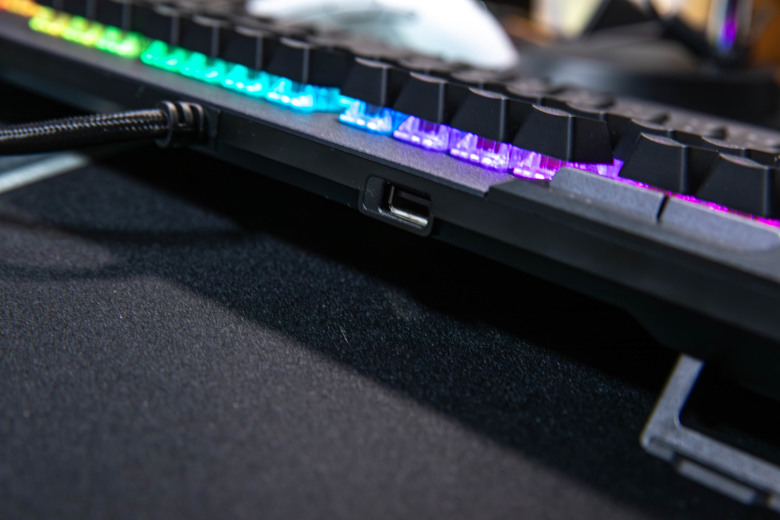 點我看大圖 【開箱】ROG STRIX FLARE II ANIMATE 電競鍵盤(茶軸) ,內含影片文字跑馬燈!