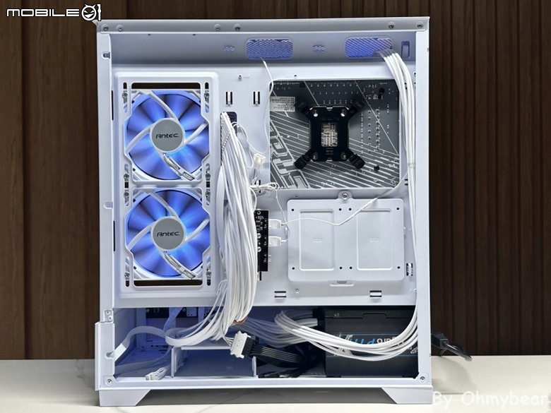 高CP值取向 Antec CX700 ARGB 海景玻璃側透機殼