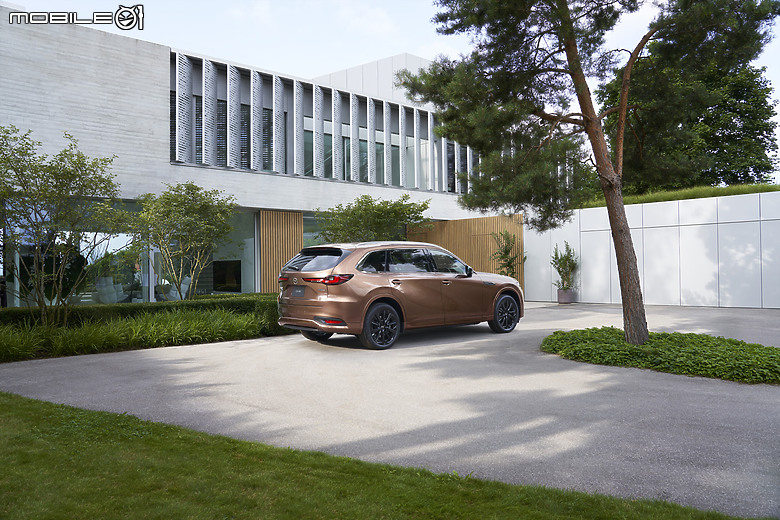 【海外新訊】Mazda發表日規CX-80,採三排座椅、動力具備2.5升PHEV與3.3升柴油渦輪!