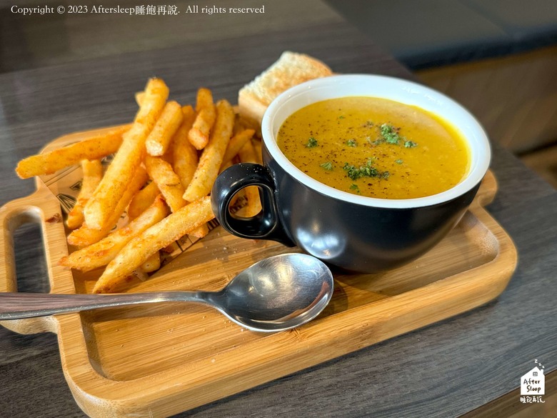 點我看大圖 高雄前鎮|Burger Gram 漢堡克_美味手工麵包搭配多汁肉排