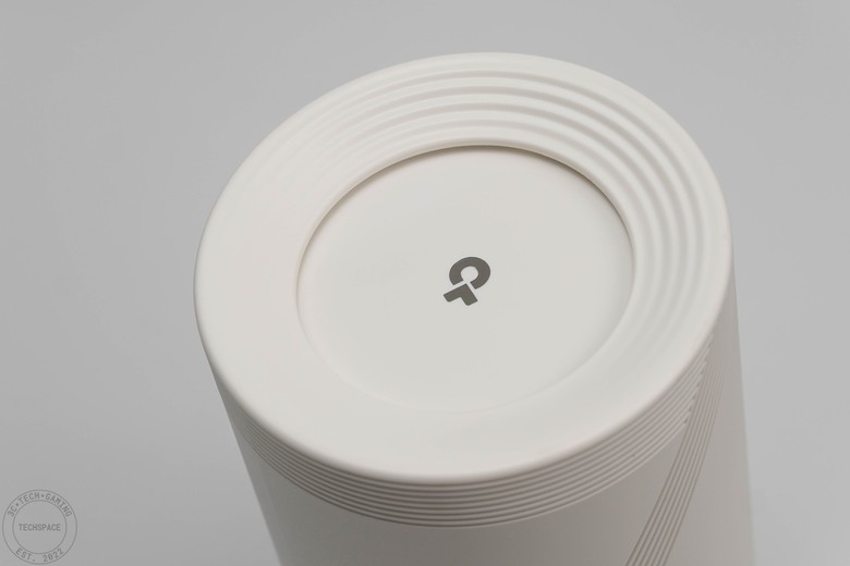 TP-Link Deco BE65 家庭 Mesh Wi-Fi 7 系統開箱 | 三頻 11 Gbps 網路輕鬆建構、北歐簡約質感外型