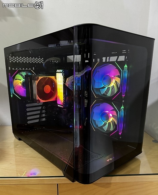 點我看大圖 全漢 3D 圓弧玻璃 S380 M-ATX 小海景