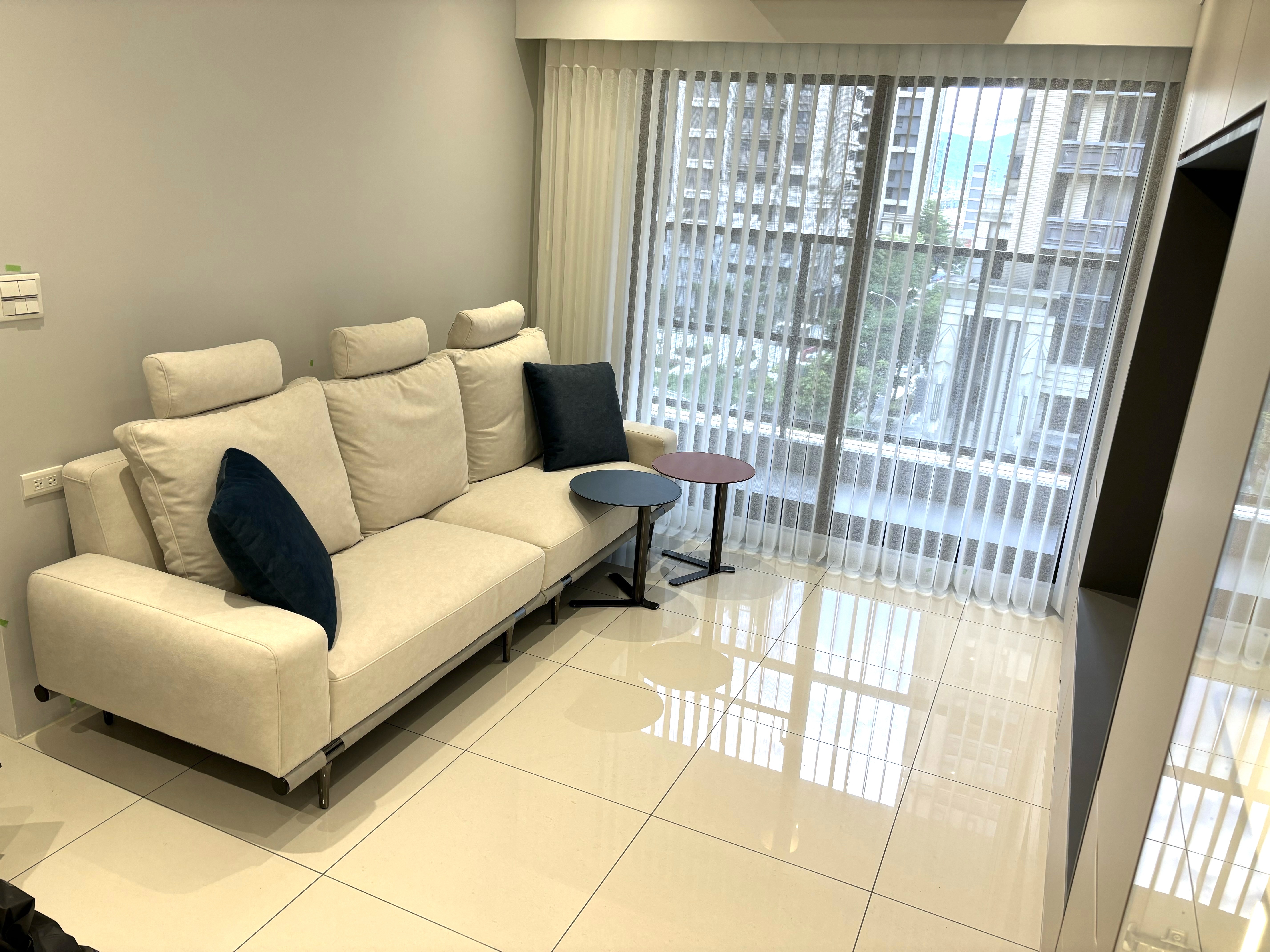 分享我跟貓咪的新家－GAGU沙發+床墊