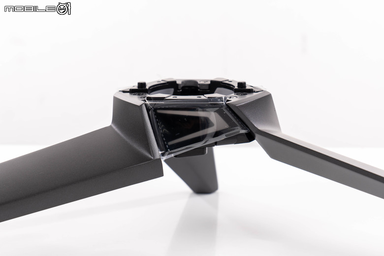 ROG SWIFT OLED PG32UCDP 電競螢幕實測 在 4K 高解析與 480 Hz 高反應自由切換的遊戲螢幕首選