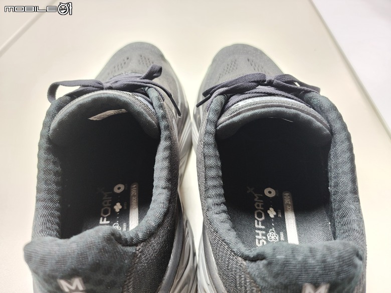 更好的More NewBalance More v5