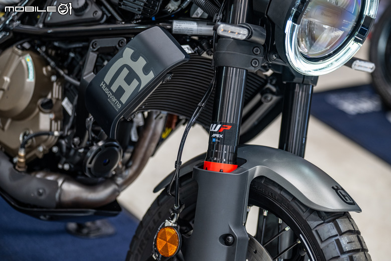 【採訪】全新KTM 390 DUKE、Husqvarna Svartpilen 401、Vitpilen 401三車發表！