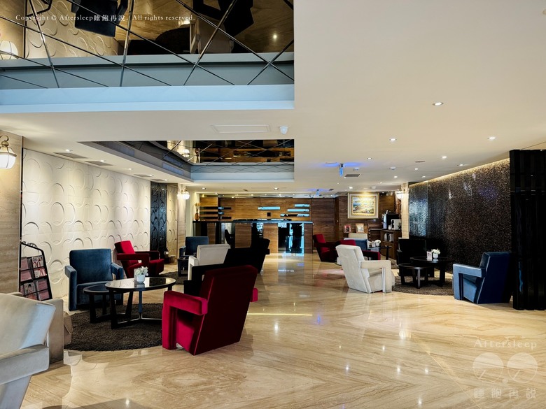 高雄鹽埕｜佑煦行旅 Hotel Yoshi＿近捷運站與奶茶一條街的簡約住宿