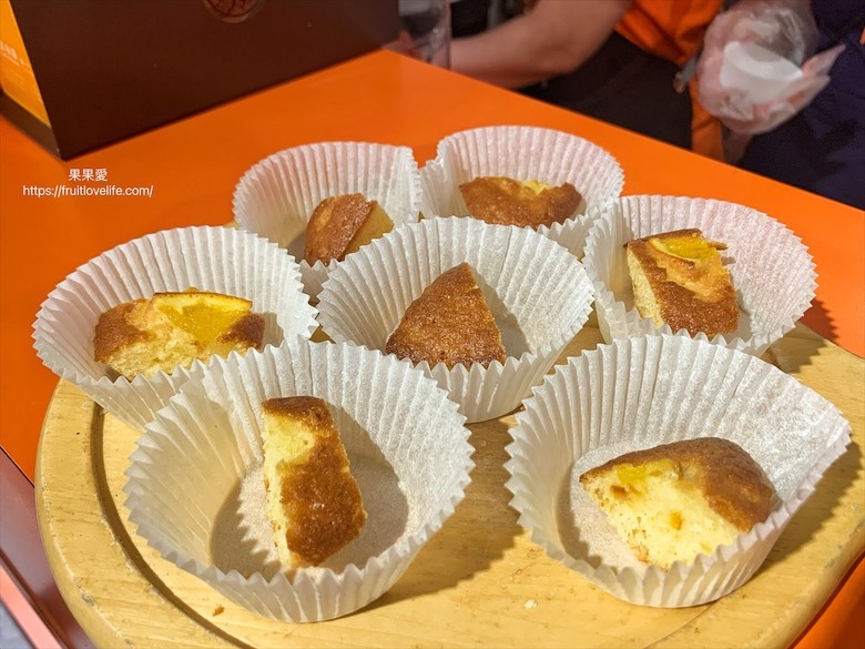 點我看大圖 全台獨家橘子蛋糕,真的吃的到果肉的橘子蛋糕