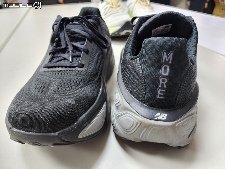 更好的More NewBalance More v5