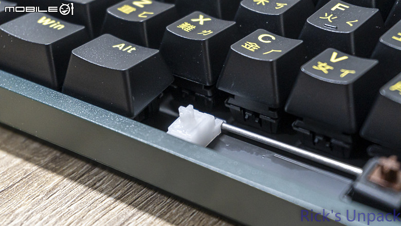 【開箱】原汁原味MX2A的櫻桃鍵盤 | CHERRY MX BOARD 2.0S WIRELESS MX2A