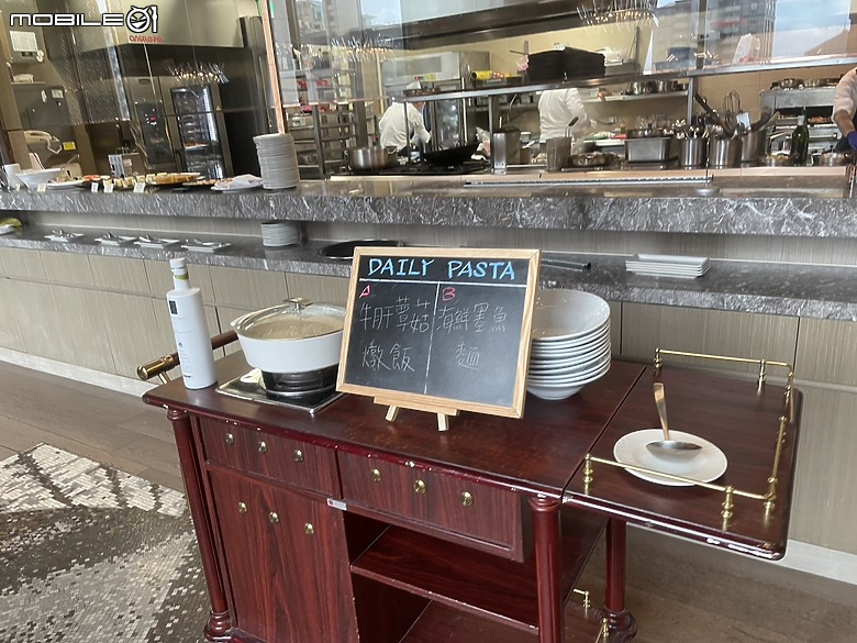 美福大飯店 GMT義大利餐廳 週末都會舒活早午餐開箱：陽光美食與精緻享受