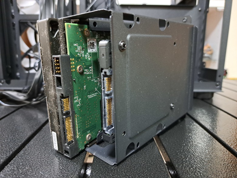 海景雙艙機殼 COUGAR FV150 RGB 開箱