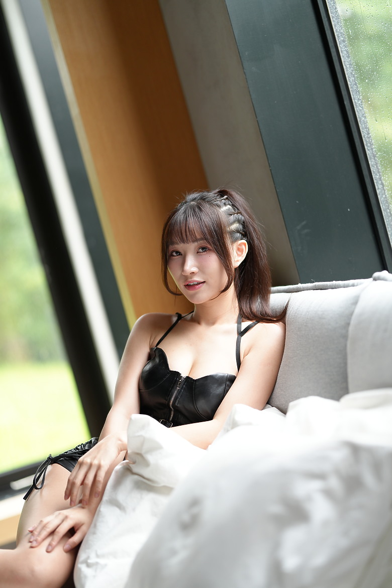 點我看大圖 Sony FE 85mm f/1.4 GM II 新舊對決|輕巧有感、畫質/對焦再精進!