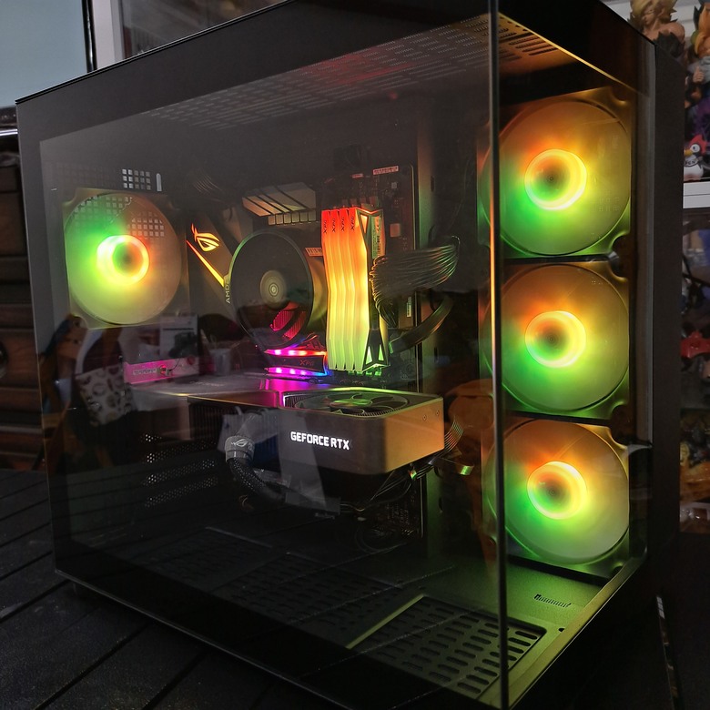 海景雙艙機殼 COUGAR FV150 RGB 開箱