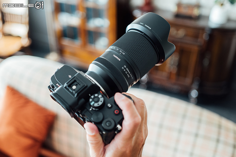 Tamron 28-300mm f/4-7.1 Di III VC VXD（A074）評測報告｜制霸無反、10.7x 旅遊鏡捲土重來！