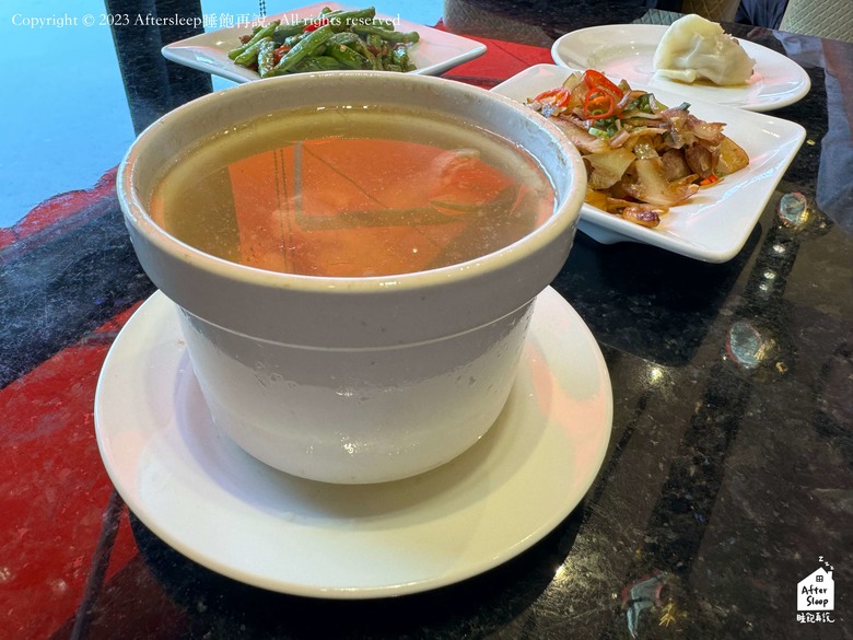 點我看大圖 高雄楠梓|北平楊寶寶蒸餃旗艦店_米其林必比登推薦人氣餐廳