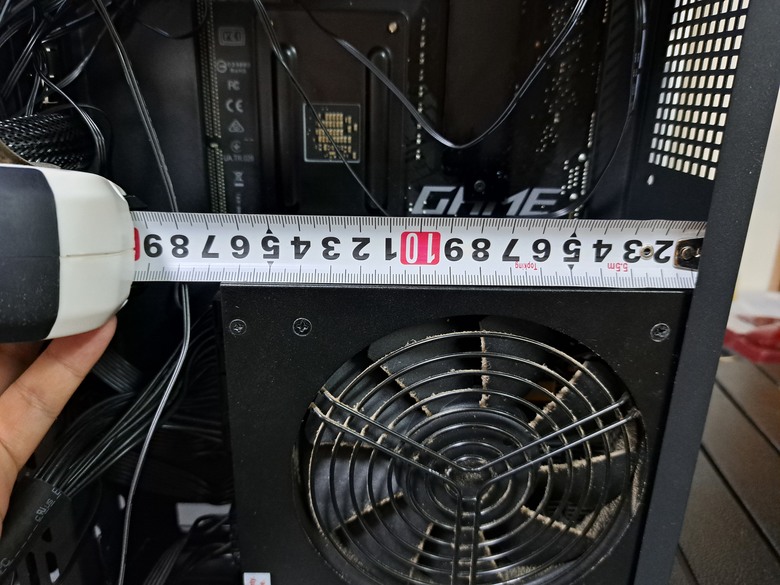海景雙艙機殼 COUGAR FV150 RGB 開箱
