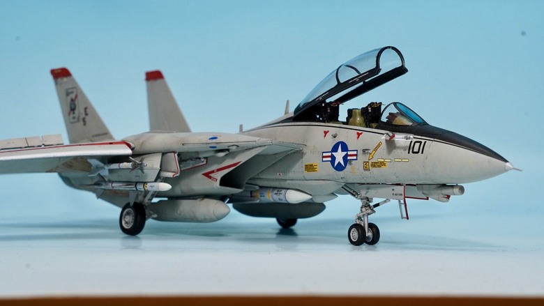 （模型製作）1/72 F-14A 沙漠風暴雄貓戰機