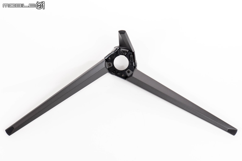 ROG SWIFT OLED PG32UCDP 電競螢幕實測 在 4K 高解析與 480 Hz 高反應自由切換的遊戲螢幕首選